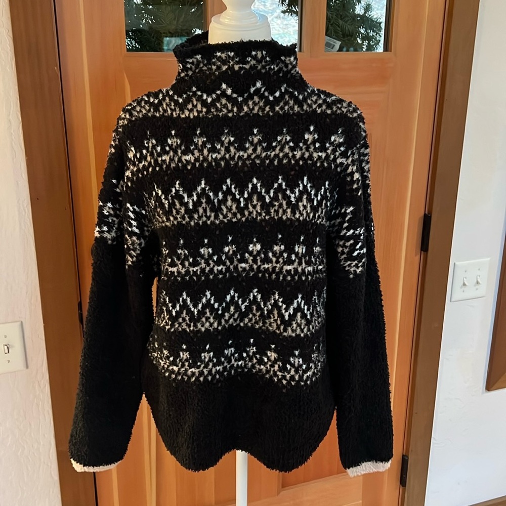 For The Republic Black Cozy Mock Neck Sweater Size Large